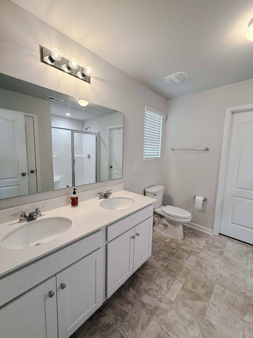 House for rent at 127 Arlington Dr, Raeford, NC 28376
