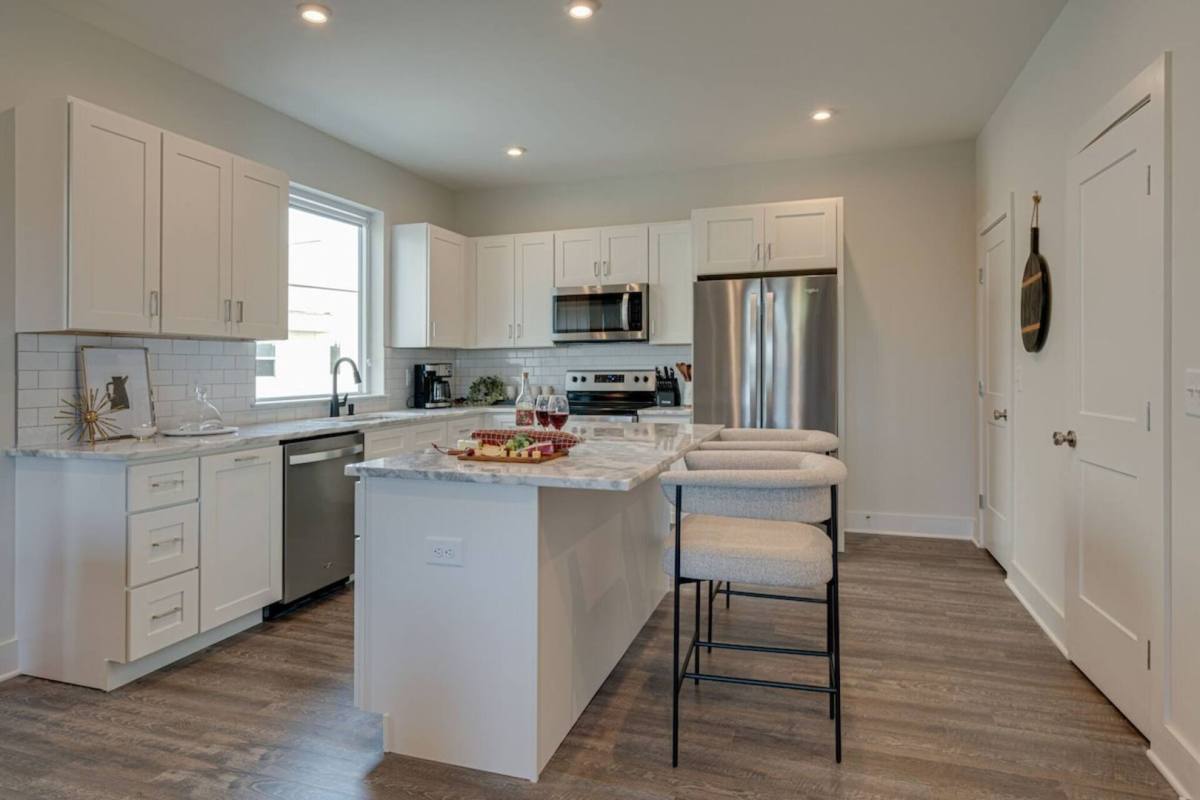 House for rent at 5627 Lenox Ave, Nashville, TN 37209
