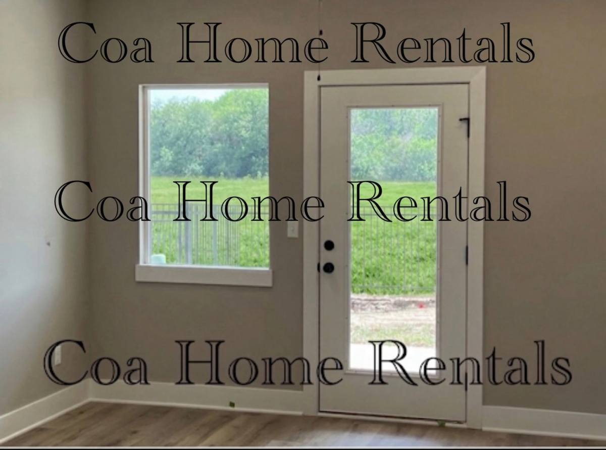 Townhouse for rent at 1719 S Limuel St, Wichita, KS 67235