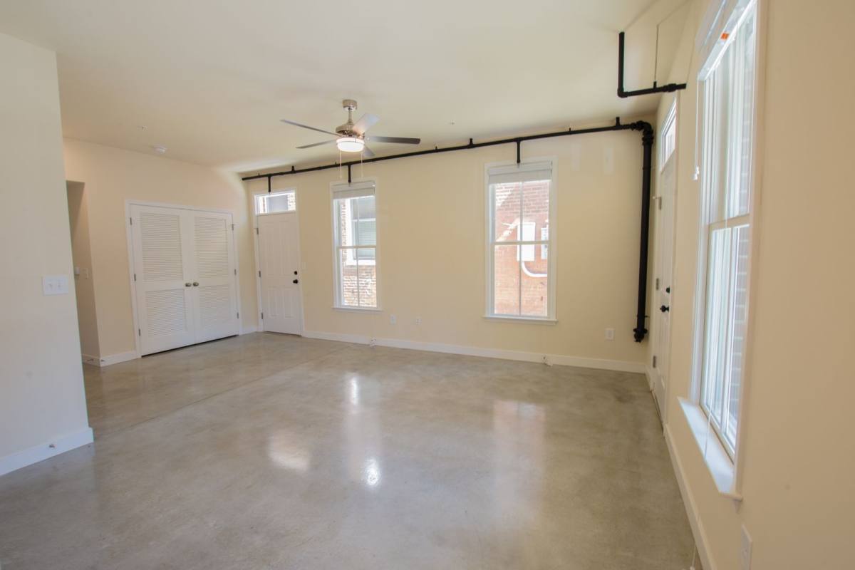 Apartment for rent at 808 N 21st St, Henrico, VA 23233