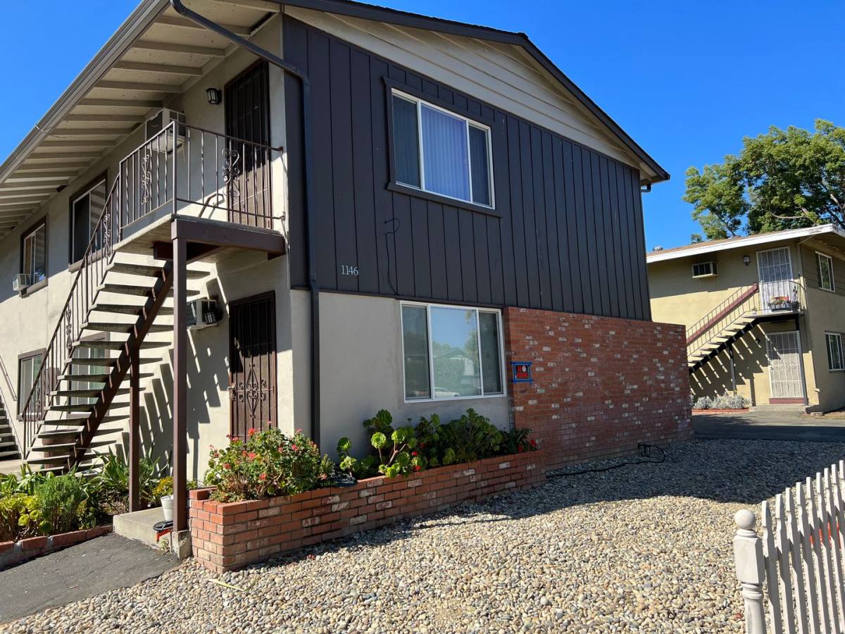 Apartment for rent at 1146 W Hamilton, Campbell, CA 95008
