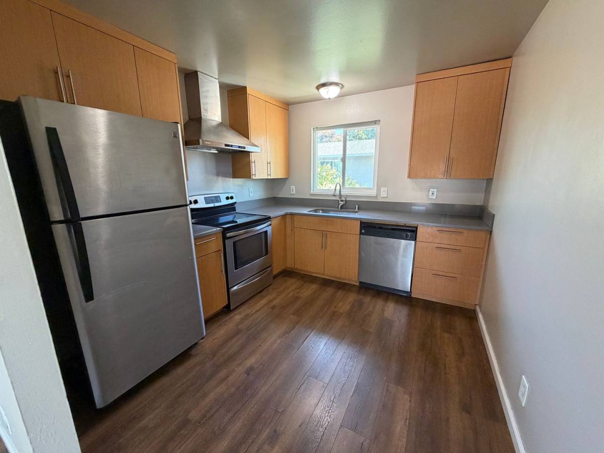 Apartment for rent at 1146 W Hamilton, Campbell, CA 95008
