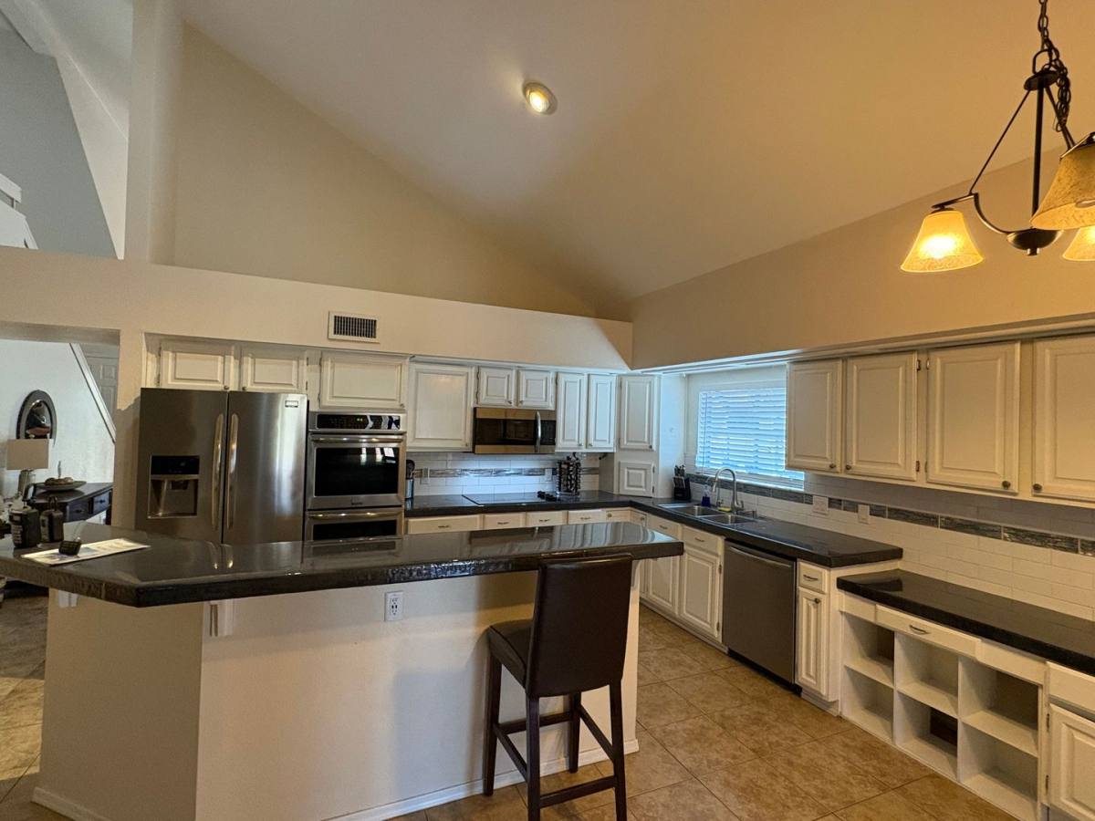 House for rent at 7035 W Morrow Dr, Glendale, AZ 85308