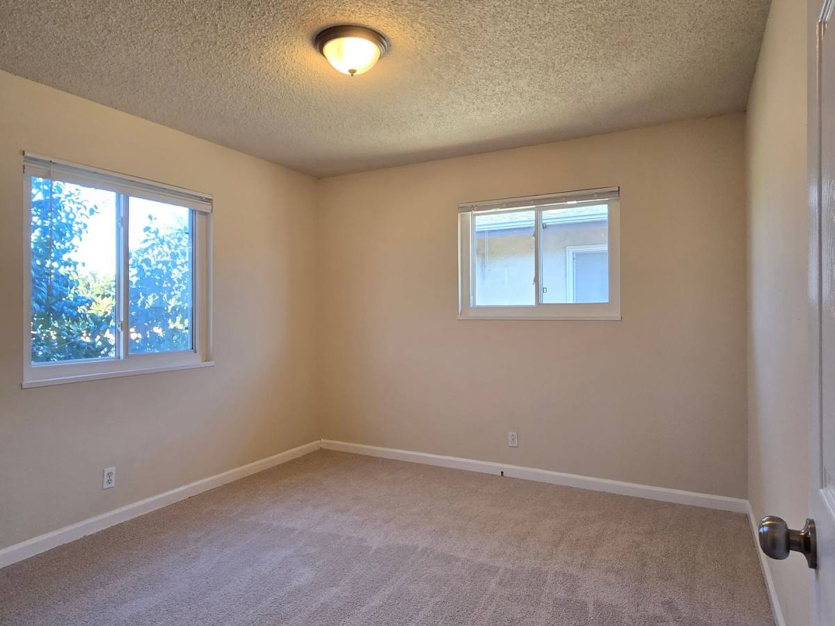 Apartment for rent at 1381 San Tomas Aquino Parkway, San Jose, CA 95130