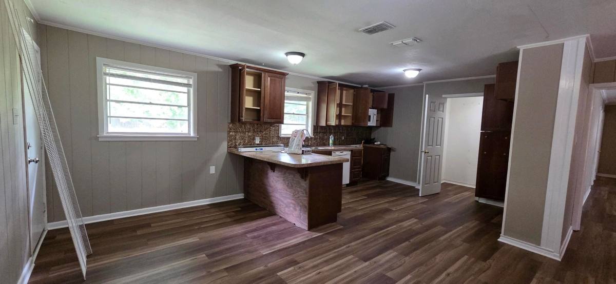 House for rent at 117 E Hoyt Dr, Longview, TX 75601