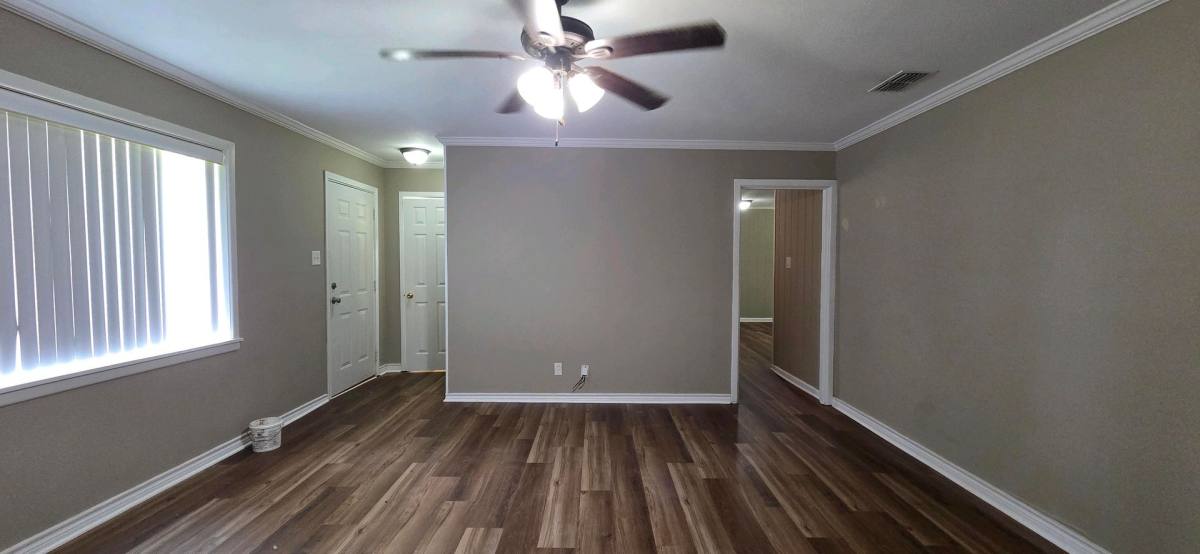 House for rent at 117 E Hoyt Dr, Longview, TX 75601