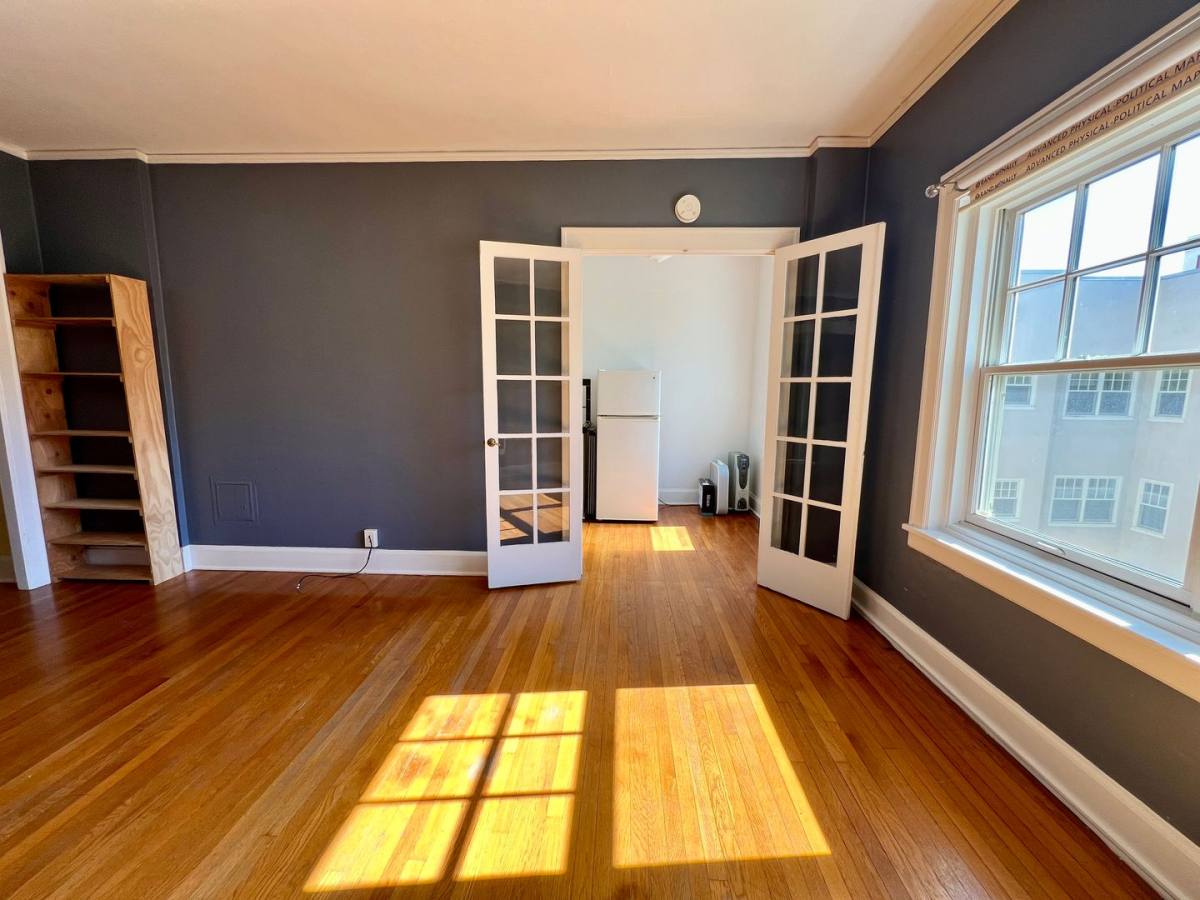 Apartment for rent at 2015 NW Flanders St, Portland, OR 97209