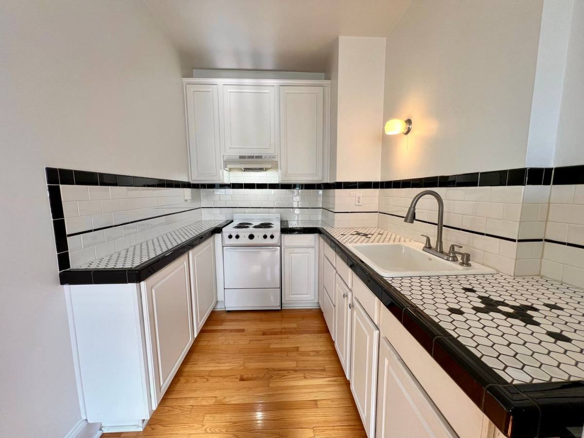 Apartment for rent at 2015 NW Flanders St, Portland, OR 97209