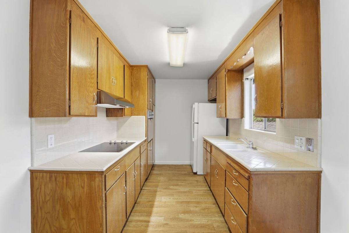 Apartment for rent at 94 Winslow Court, Campbell, CA 95008