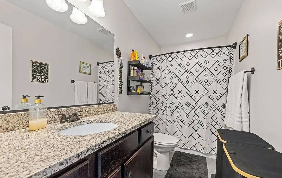 Townhouse for rent at 127 Portico St, Lynchburg, VA 24502