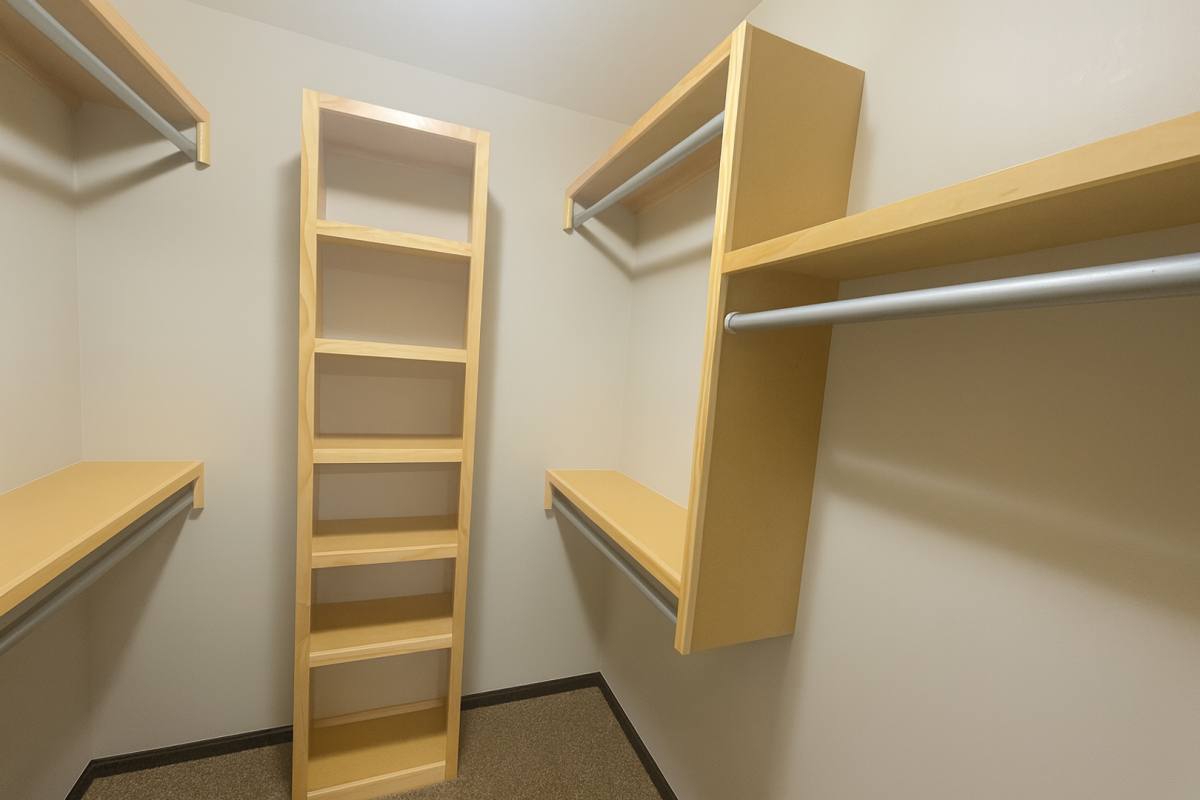 Apartment for rent at 2102 06 E Village Estates Dr, Wichita, KS 67219