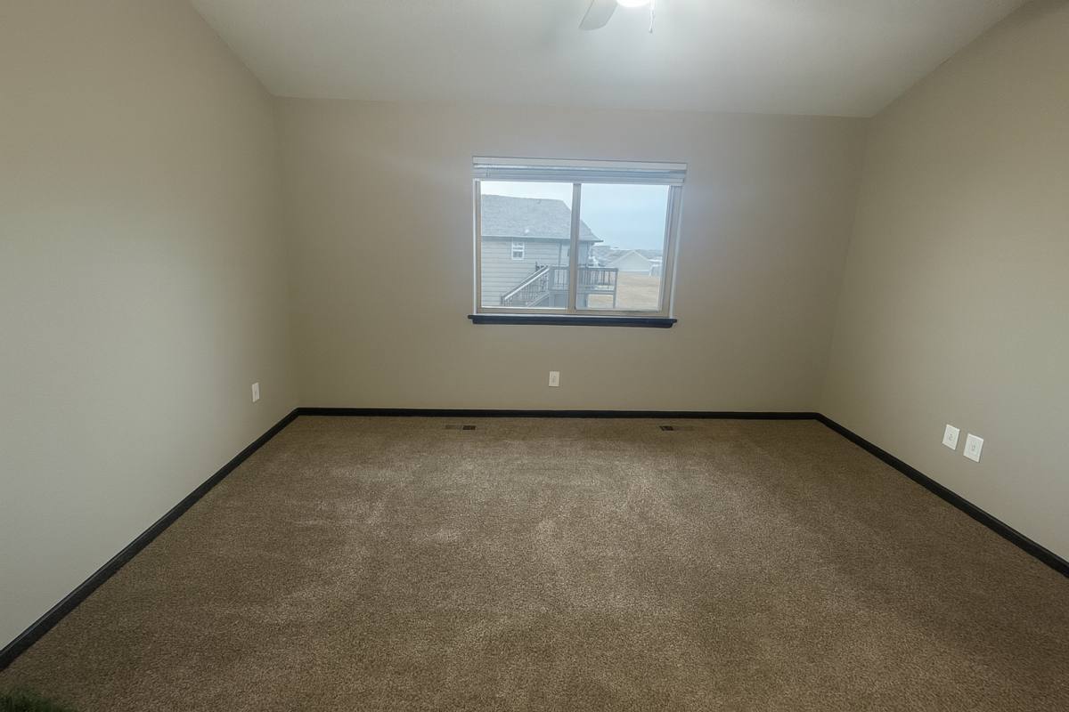 Apartment for rent at 2102 06 E Village Estates Dr, Wichita, KS 67219