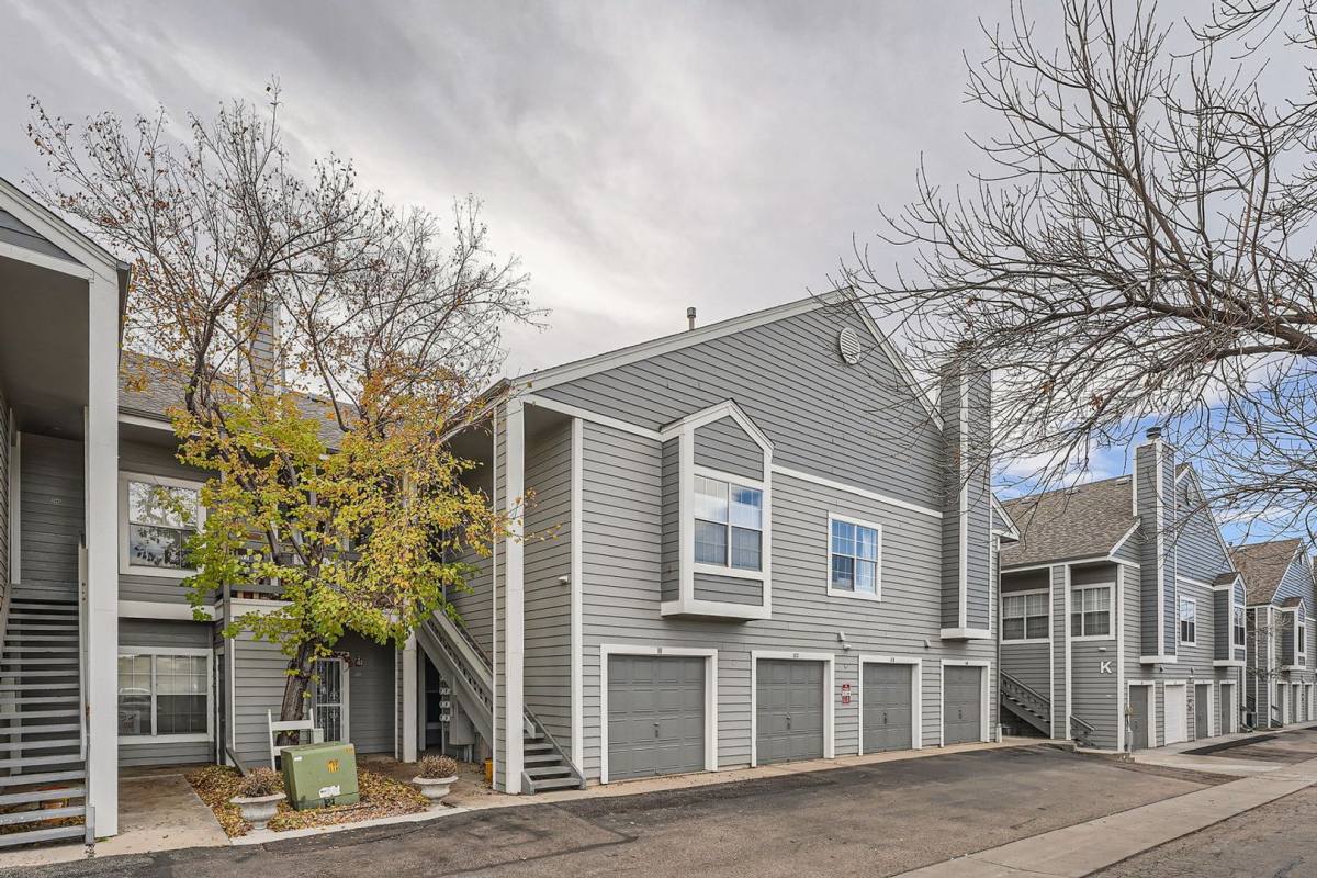 House for rent at 7430 Singing Hills Dr, Boulder, CO 80301