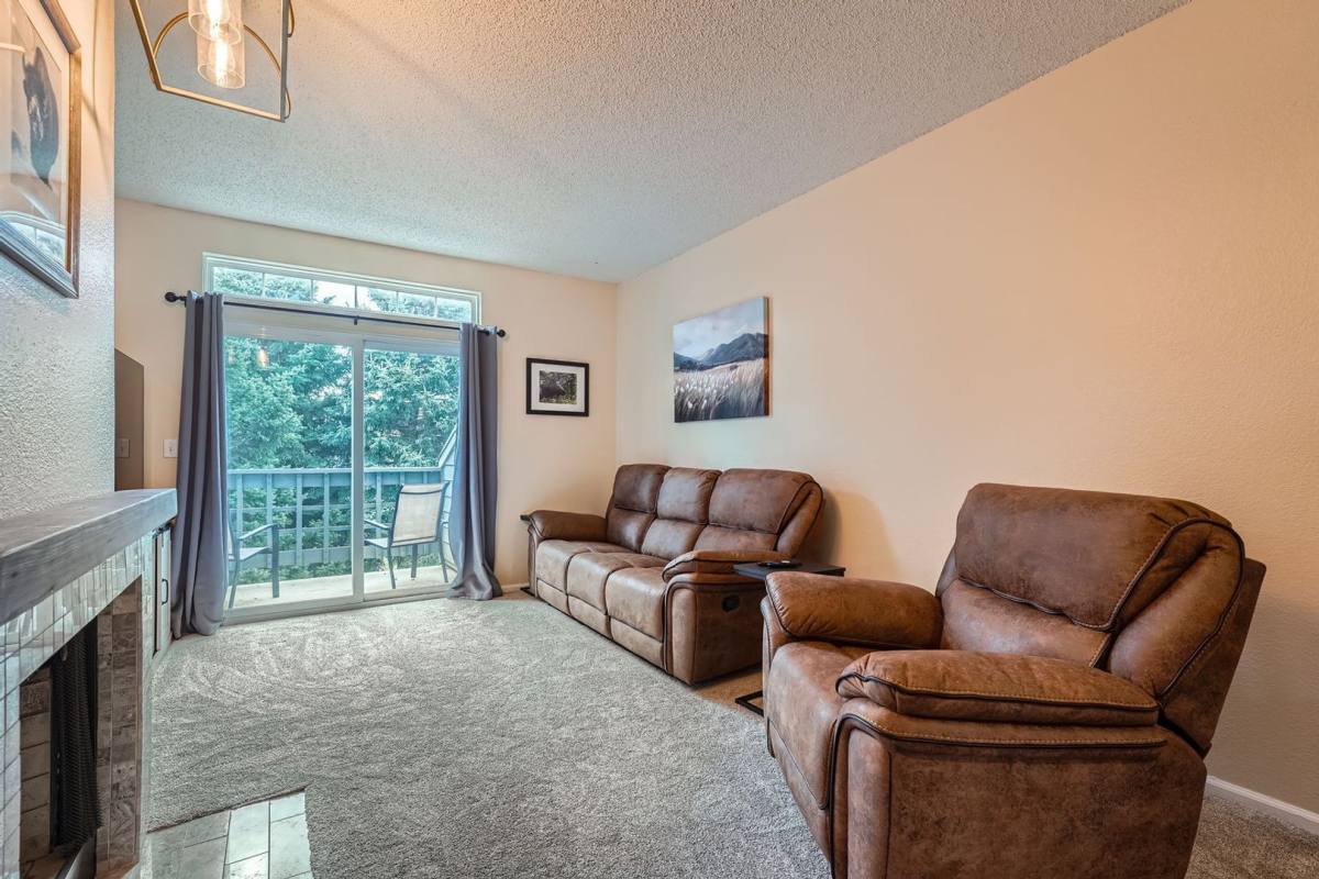 House for rent at 7430 Singing Hills Dr, Boulder, CO 80301