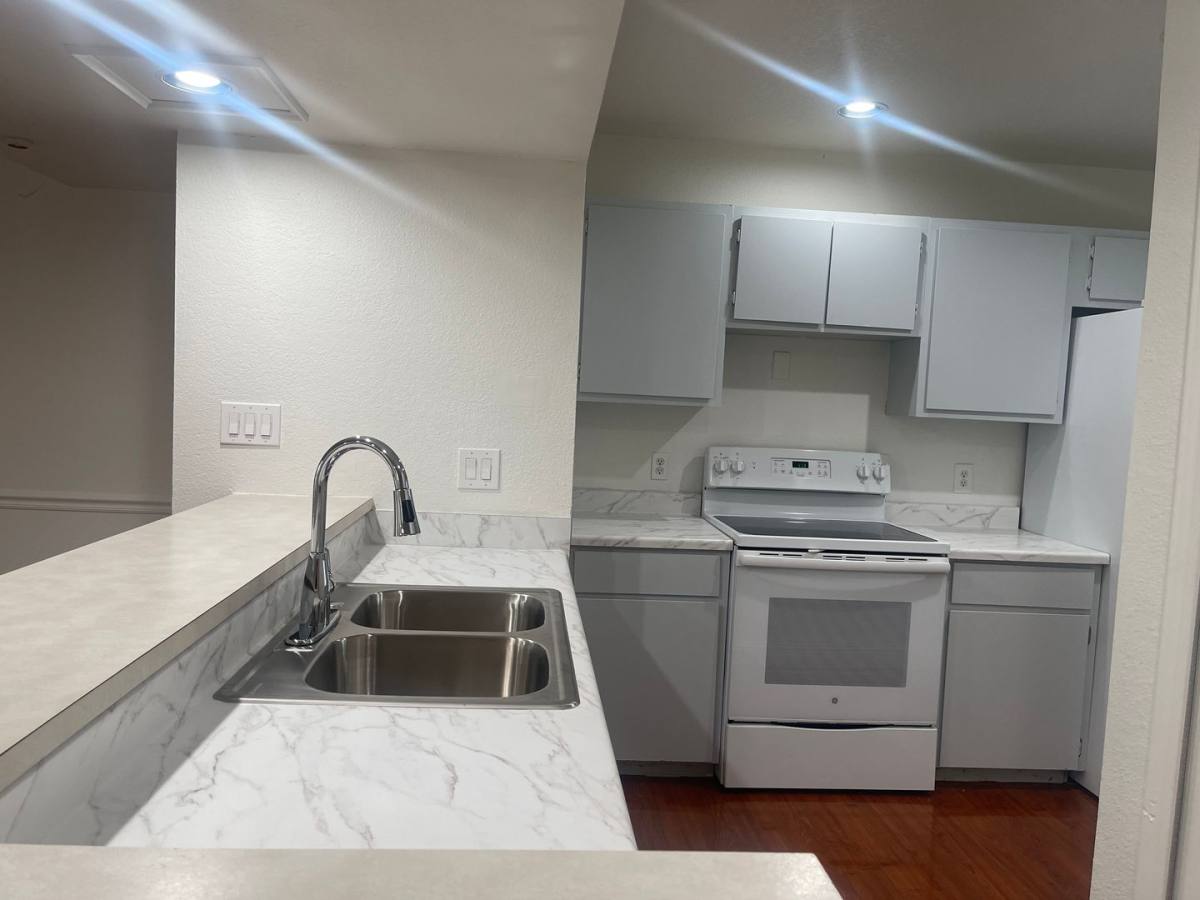 Townhouse for rent at 1112 Bradley Square, Sparks, NV 89434