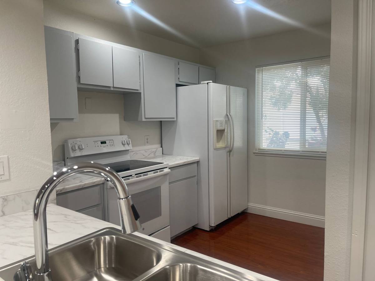 Townhouse for rent at 1112 Bradley Square, Sparks, NV 89434