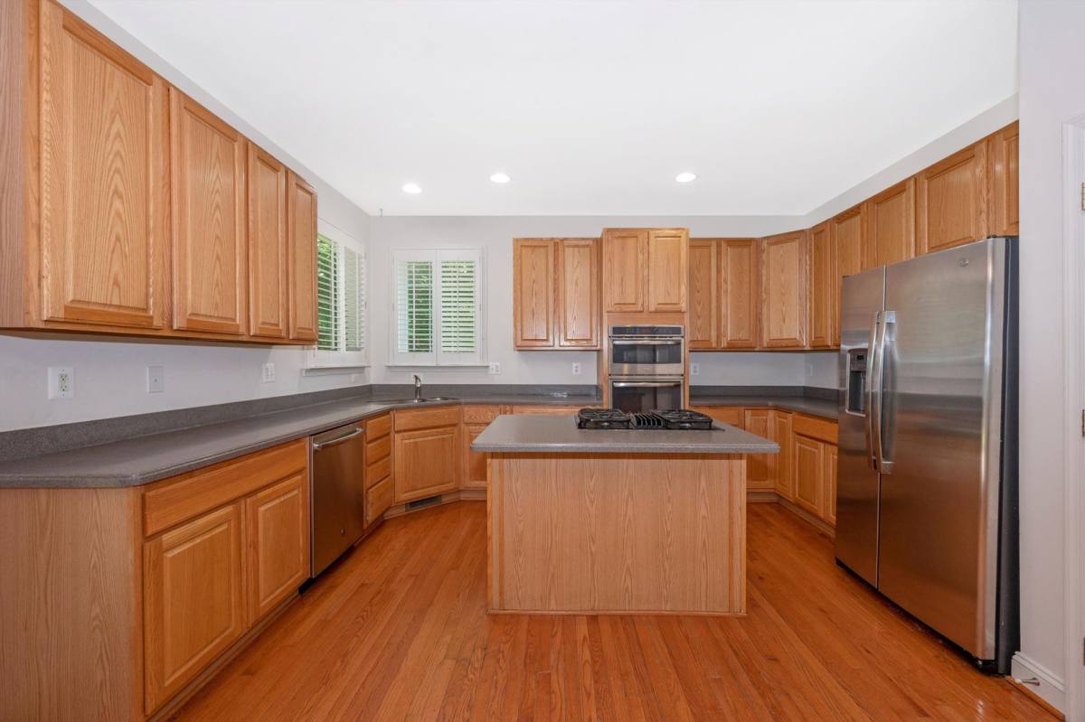 House for rent at 6657 S Clifton Rd, Frederick, MD 21703
