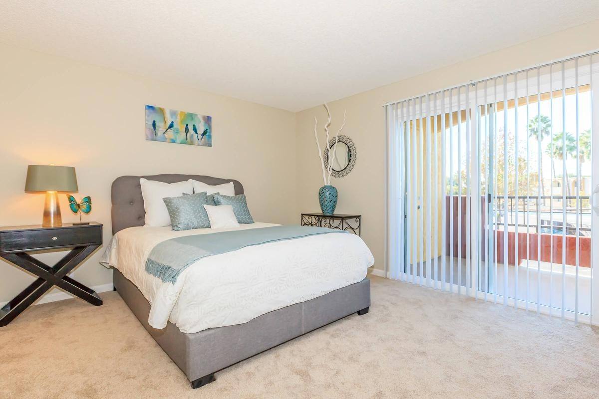 Apartment for rent at 1400 Oak Hill Dr, Escondido, CA 92027