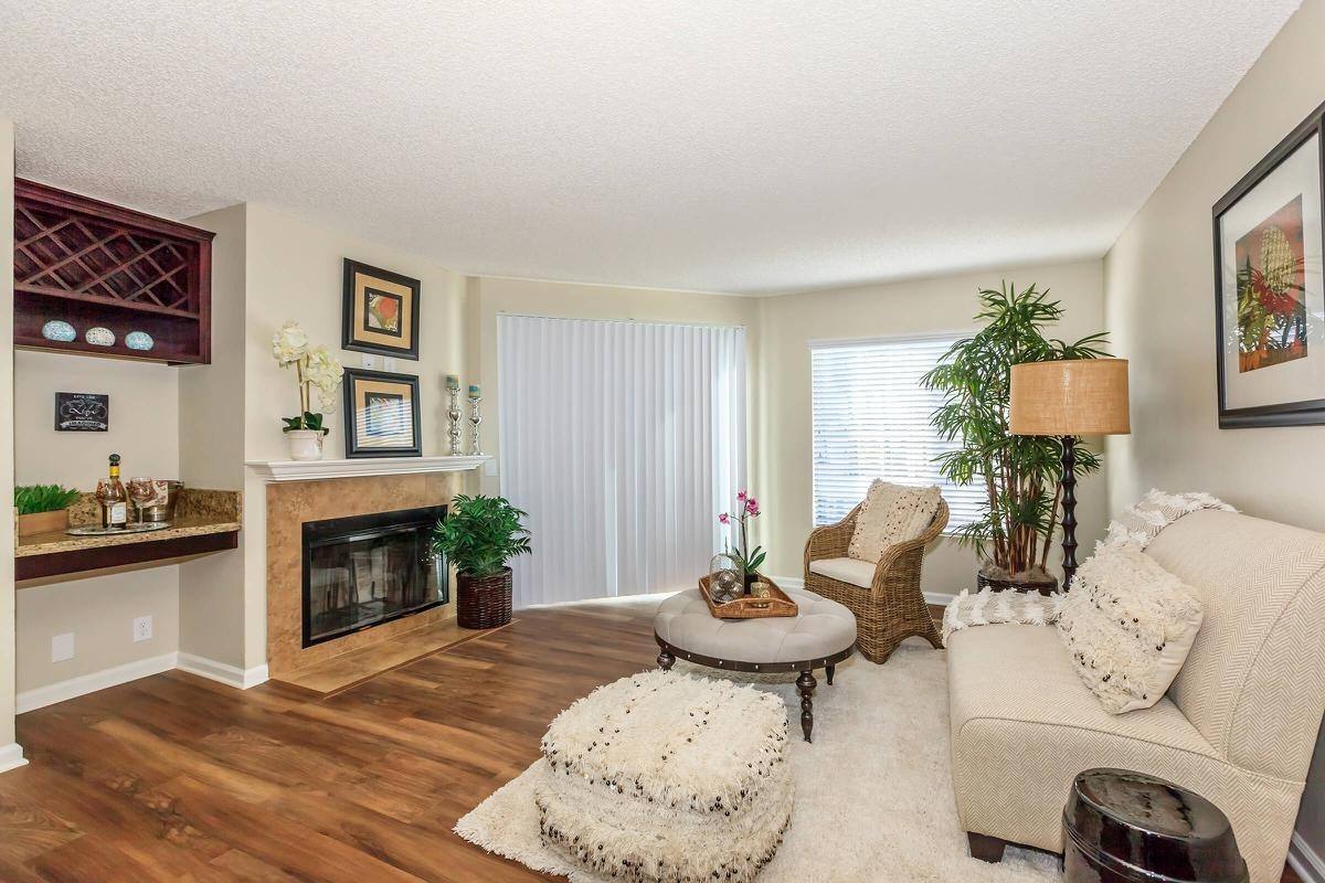 Apartment for rent at 1400 Oak Hill Dr, Escondido, CA 92027