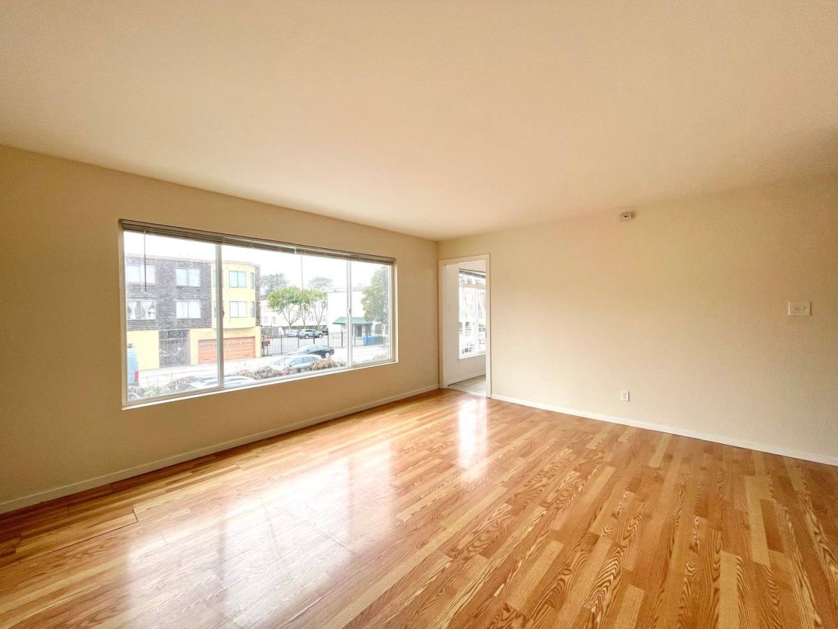 Apartment for rent at 1226 19th Ave, San Francisco, CA 94122