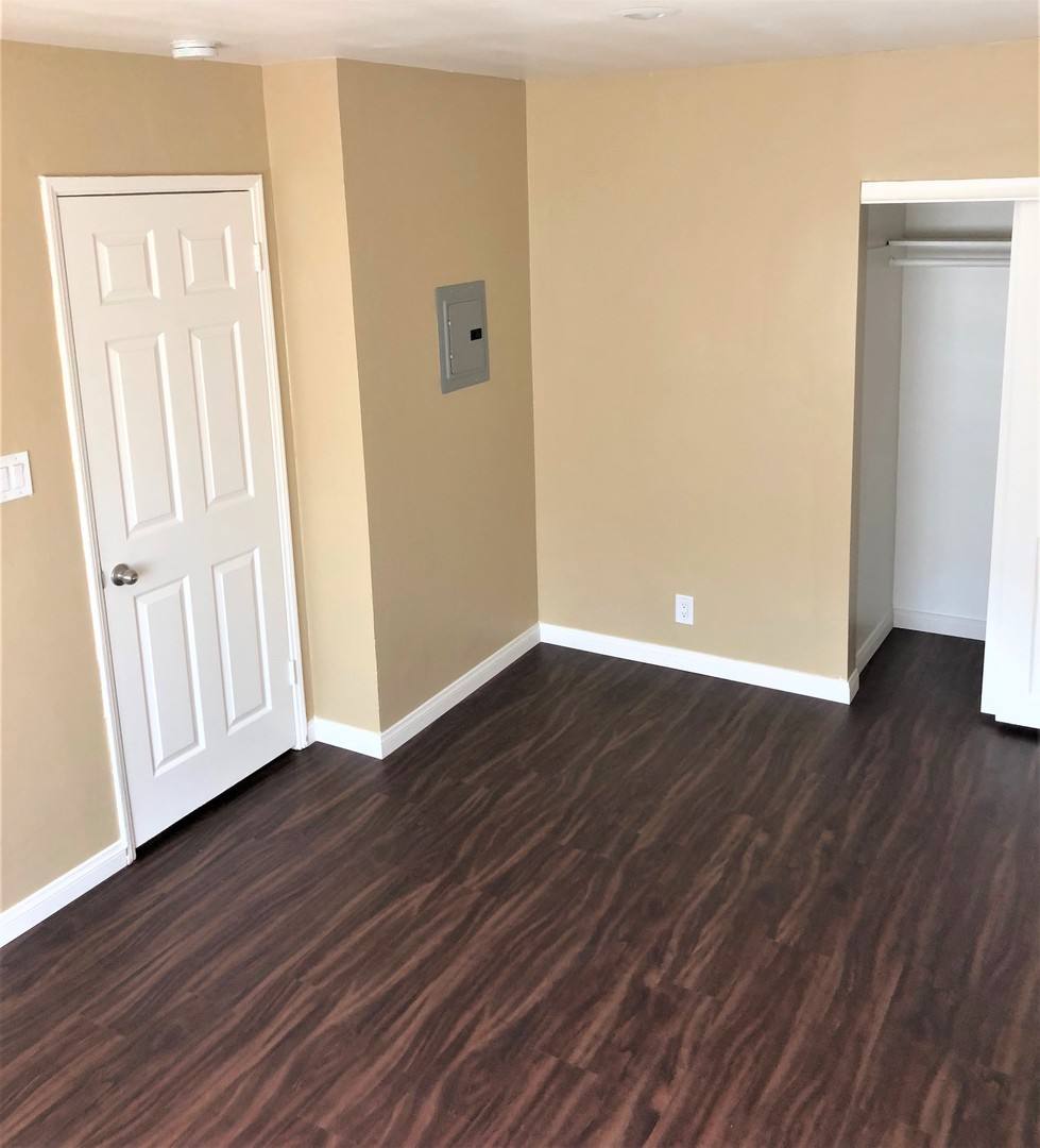 Apartment for rent at 4480 Orange Ave, Long Beach, CA 90807