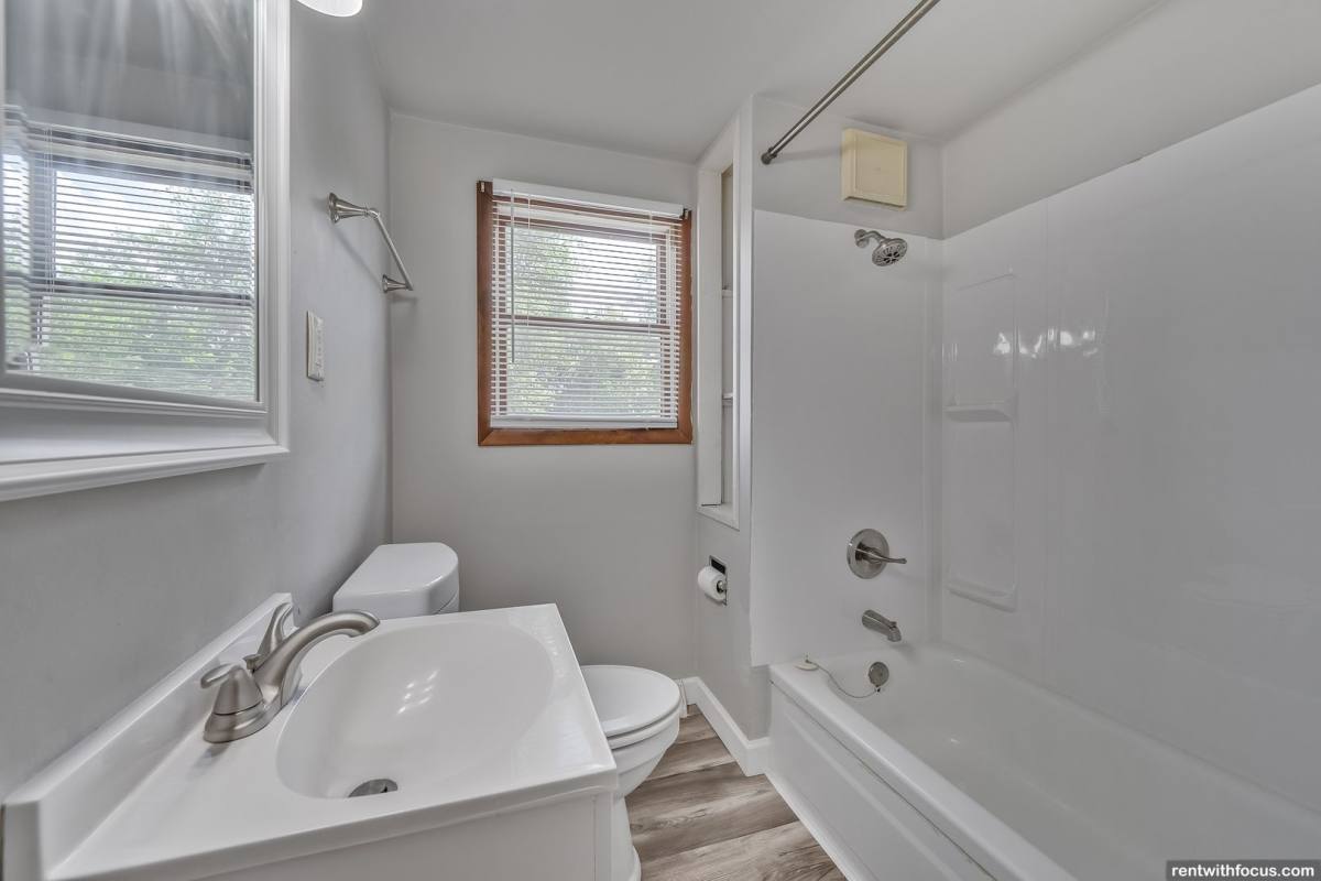 Apartment for rent at 524 Harrison St, Little Chute, WI 54140
