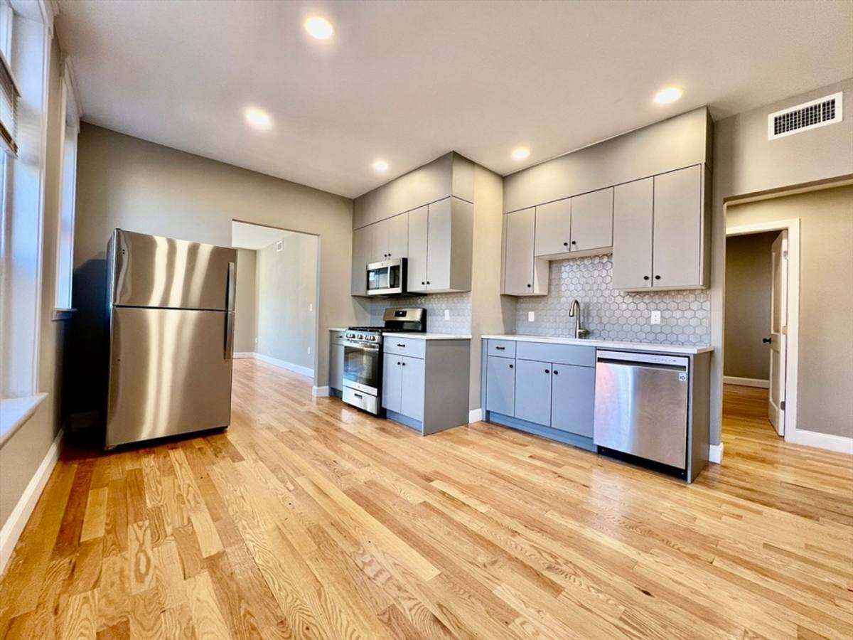 Apartment for rent at 1918 Beacon St #2, Brighton, MA 02135
