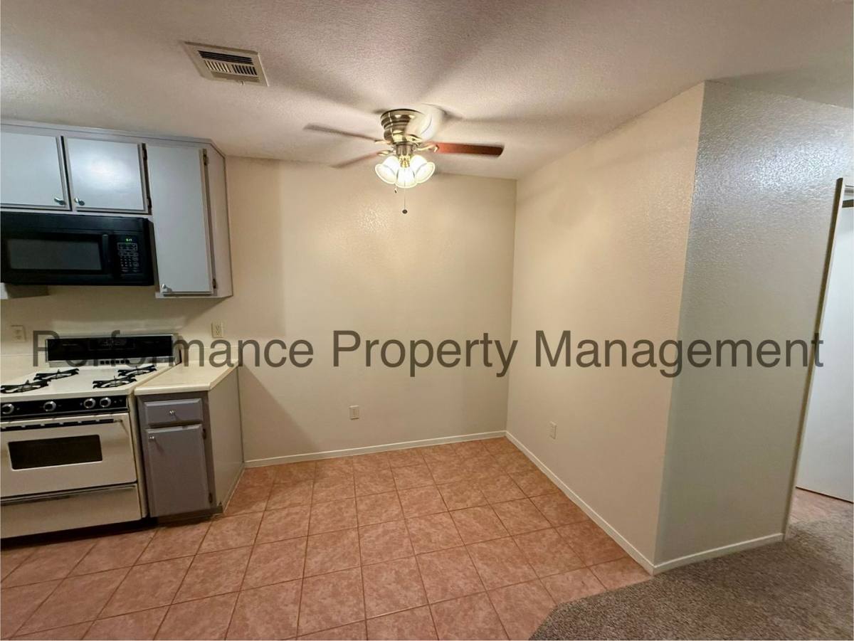 Apartment for rent at 840 E Ridgecrest Blvd, Ridgecrest, CA 93555