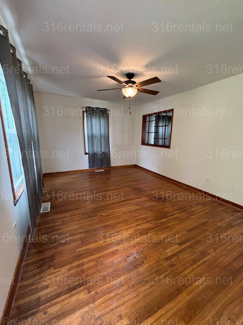 House for rent at 544 N 11th St, Towanda, KS 67144