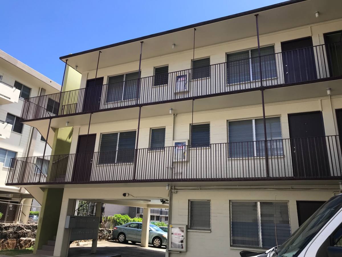 Apartment for rent at 1469 Lusitana St, Honolulu, HI 96813