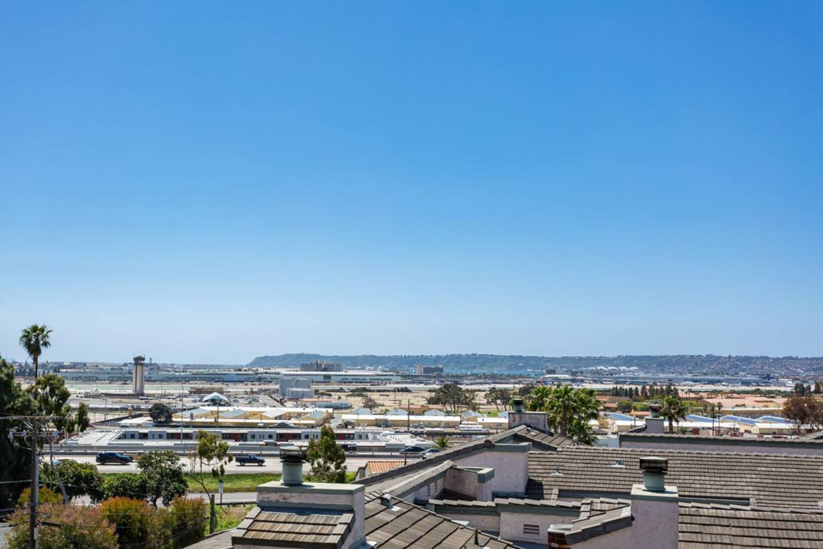 Condo for rent at 3502 Pringle St, San Diego, CA 92110
