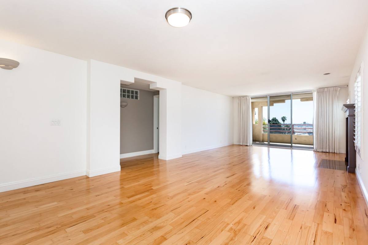 Condo for rent at 3502 Pringle St, San Diego, CA 92110