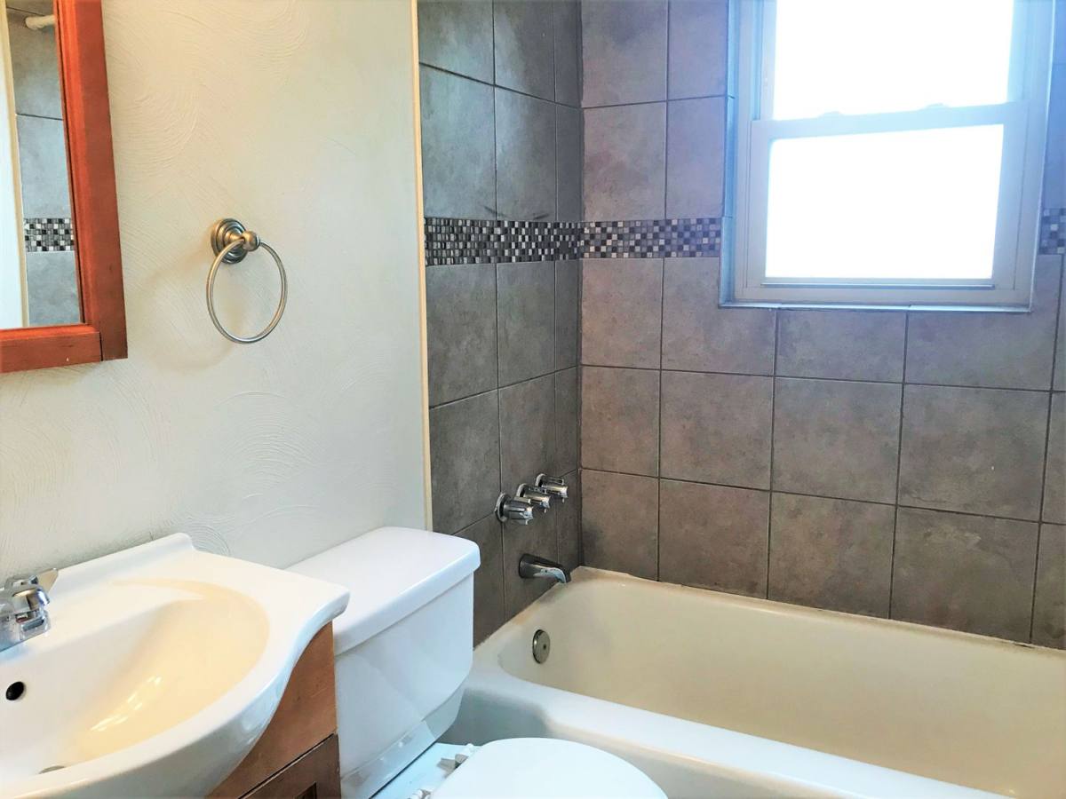 Townhouse for rent at 305 N Negley, Pittsburgh, PA 15206