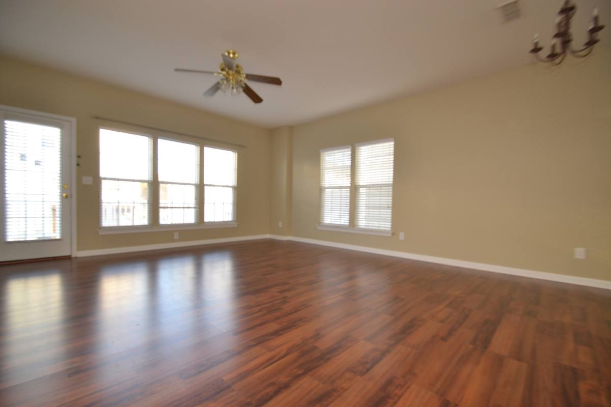 Townhouse for rent at 15777 Castle Watch Ave, Charlotte, NC 28277