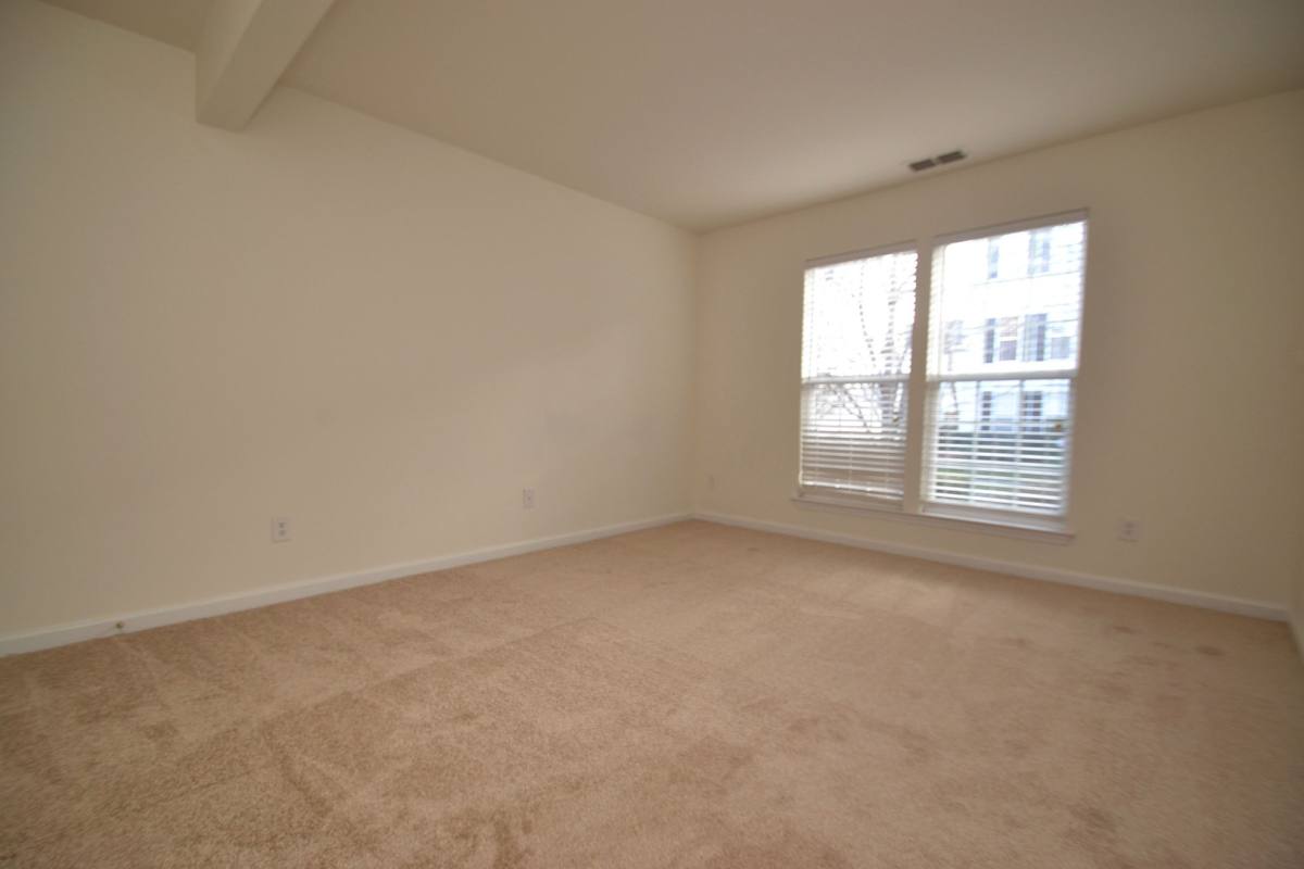 Townhouse for rent at 15777 Castle Watch Ave, Charlotte, NC 28277