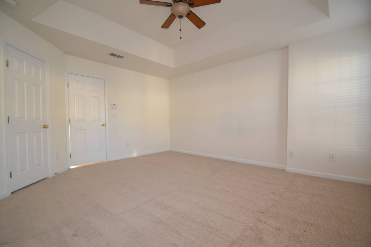 Townhouse for rent at 15777 Castle Watch Ave, Charlotte, NC 28277