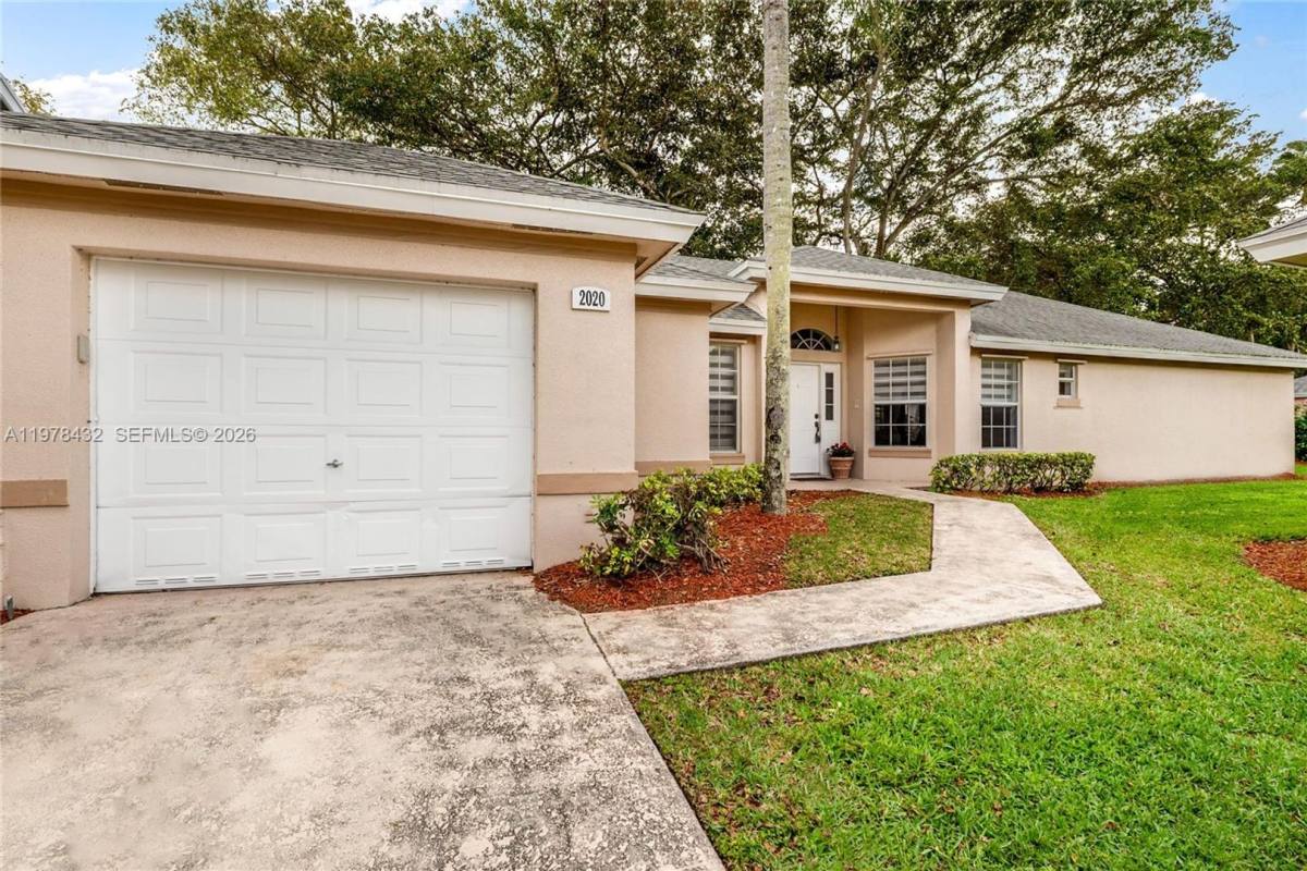 House for rent at 2020 SE 5th Place, Homestead, FL 33033