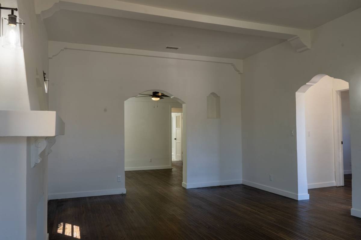 House for rent at 1521 S Stanley Ave, Los Angeles, CA 90019