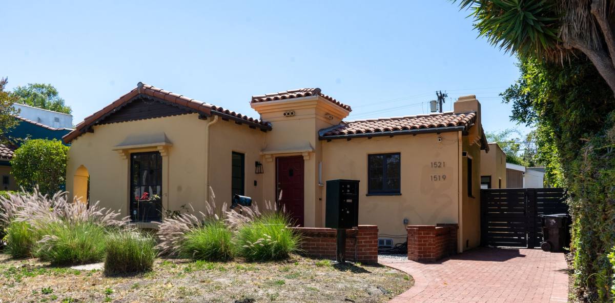 House for rent at 1521 S Stanley Ave, Los Angeles, CA 90019