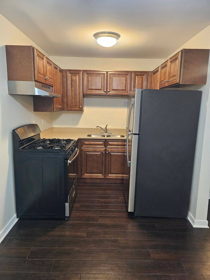 Apartment for rent at 1500 Light Rd #102, Oswego, IL 60543