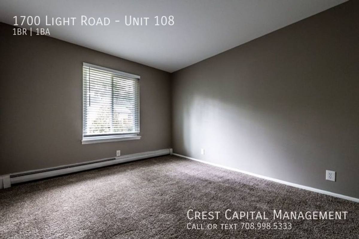 Apartment for rent at 1600 Light Rd #211, Oswego, IL 60543