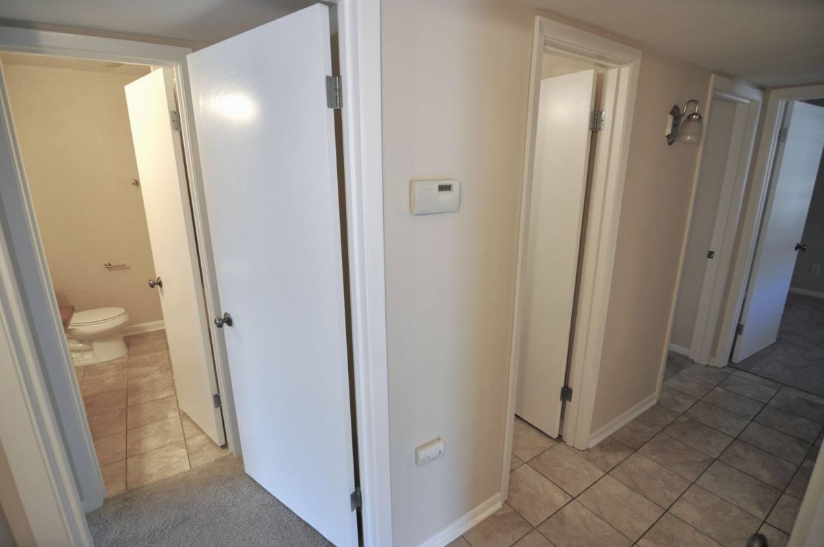 Apartment for rent at 901 E Oltorf, Austin, TX 78704
