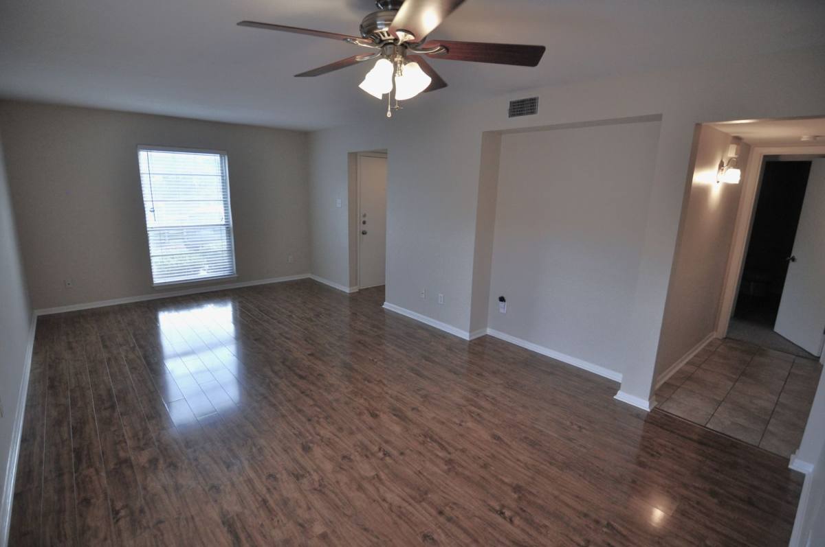 Apartment for rent at 901 E Oltorf, Austin, TX 78704
