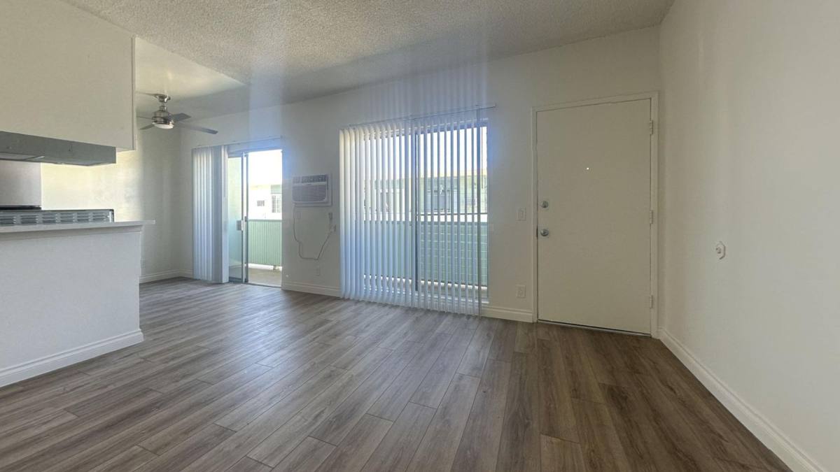Apartment for rent at 17808, 17818, 17828 Saticoy St, Reseda, CA 91335