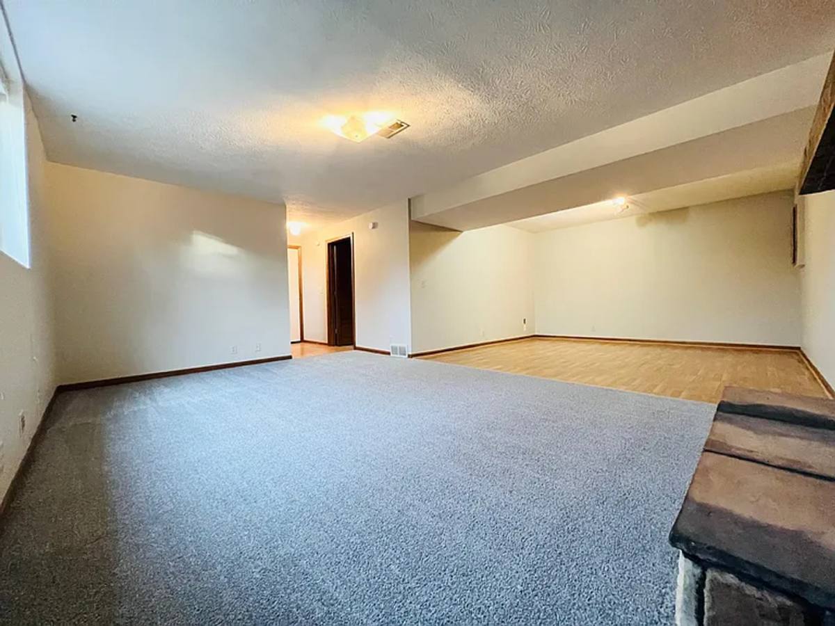 House for rent at 5819 N 127th Ave Circle, Omaha, NE 68164