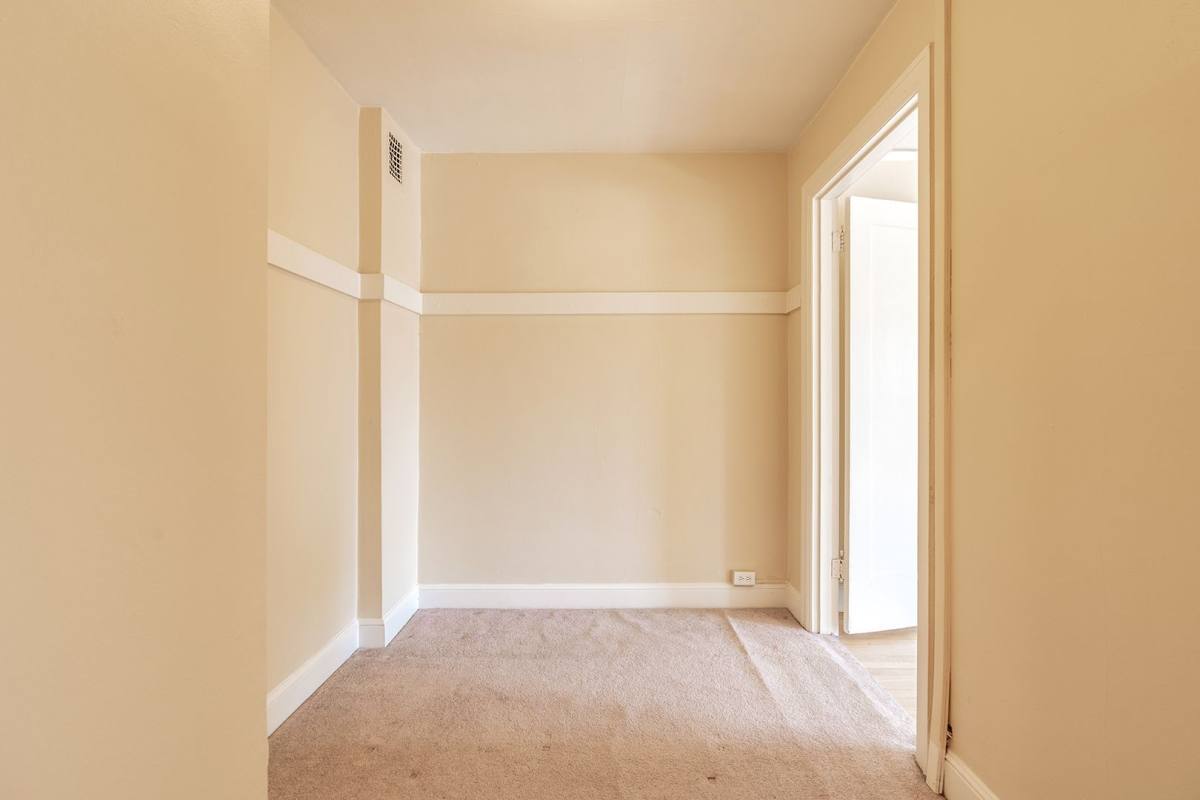 Apartment for rent at 1729 12th Ave, Seattle, WA 98122