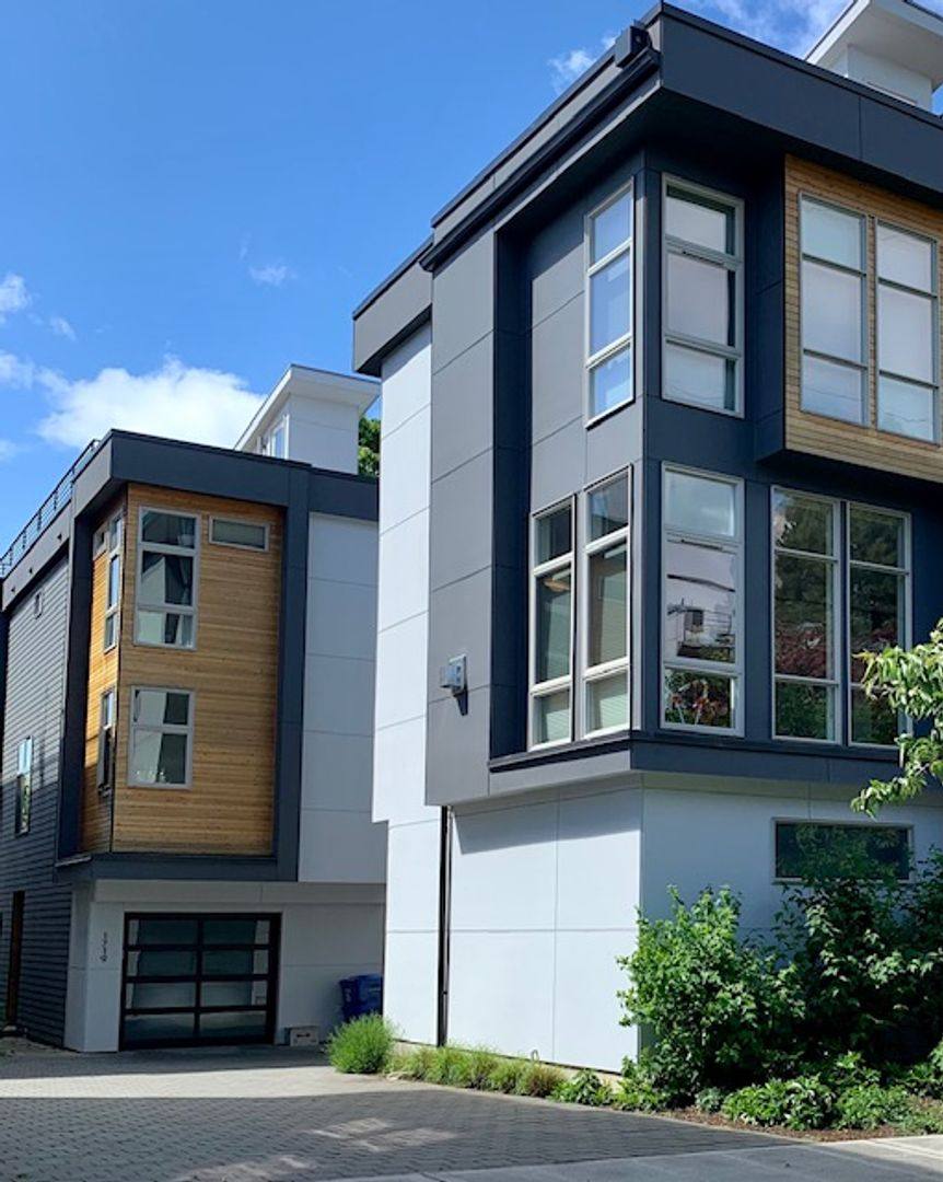 Townhouse for rent at 1721 NW 60th St, Seattle, WA 98107