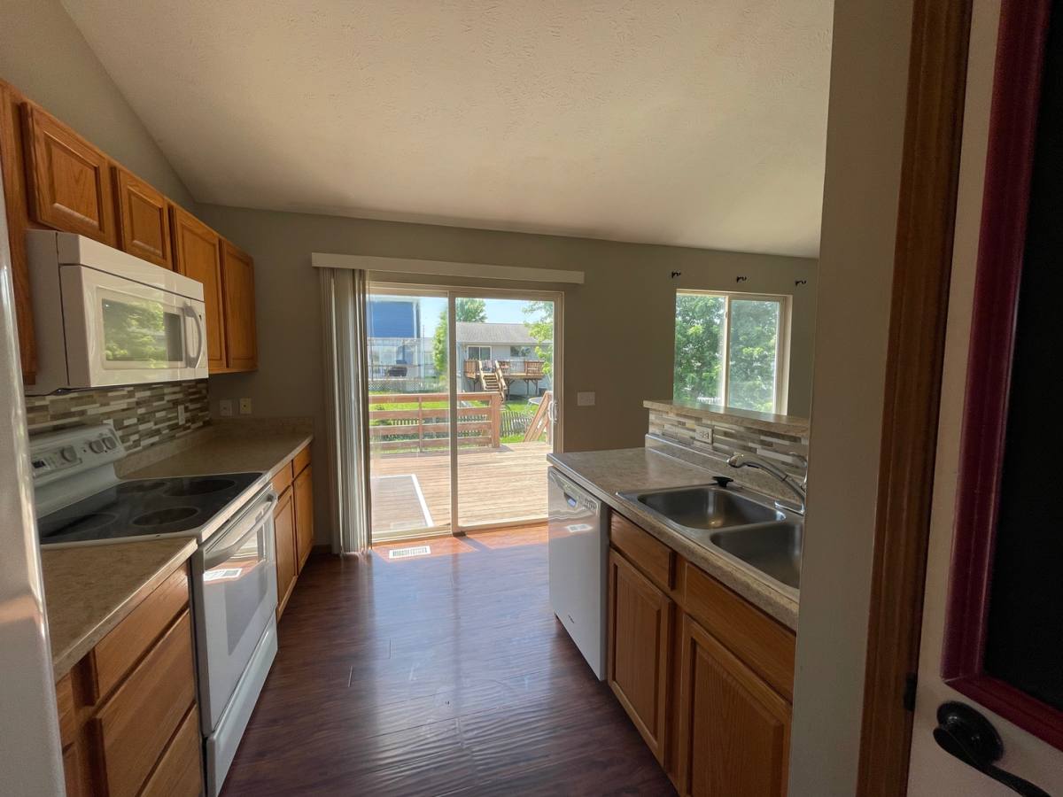 House for rent at 8013 Newport Ave, Omaha, NE 68122