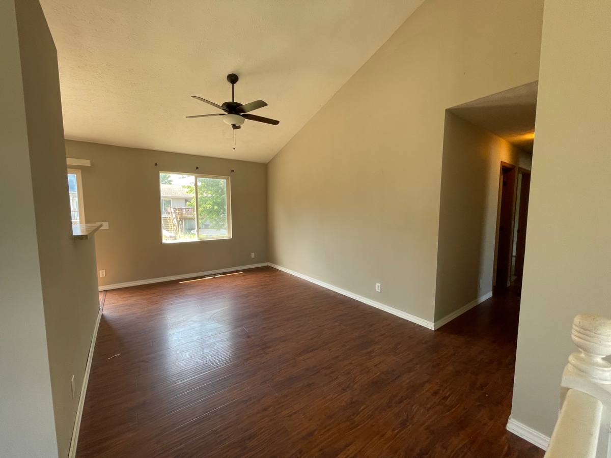 House for rent at 8013 Newport Ave, Omaha, NE 68122