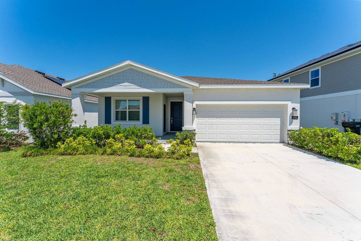 House for rent at 860 Daring Dr, Davenport, FL 33837